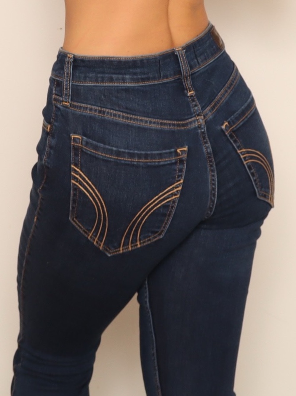 Hollister High Rise Flare Jeans - Stretch - 6L